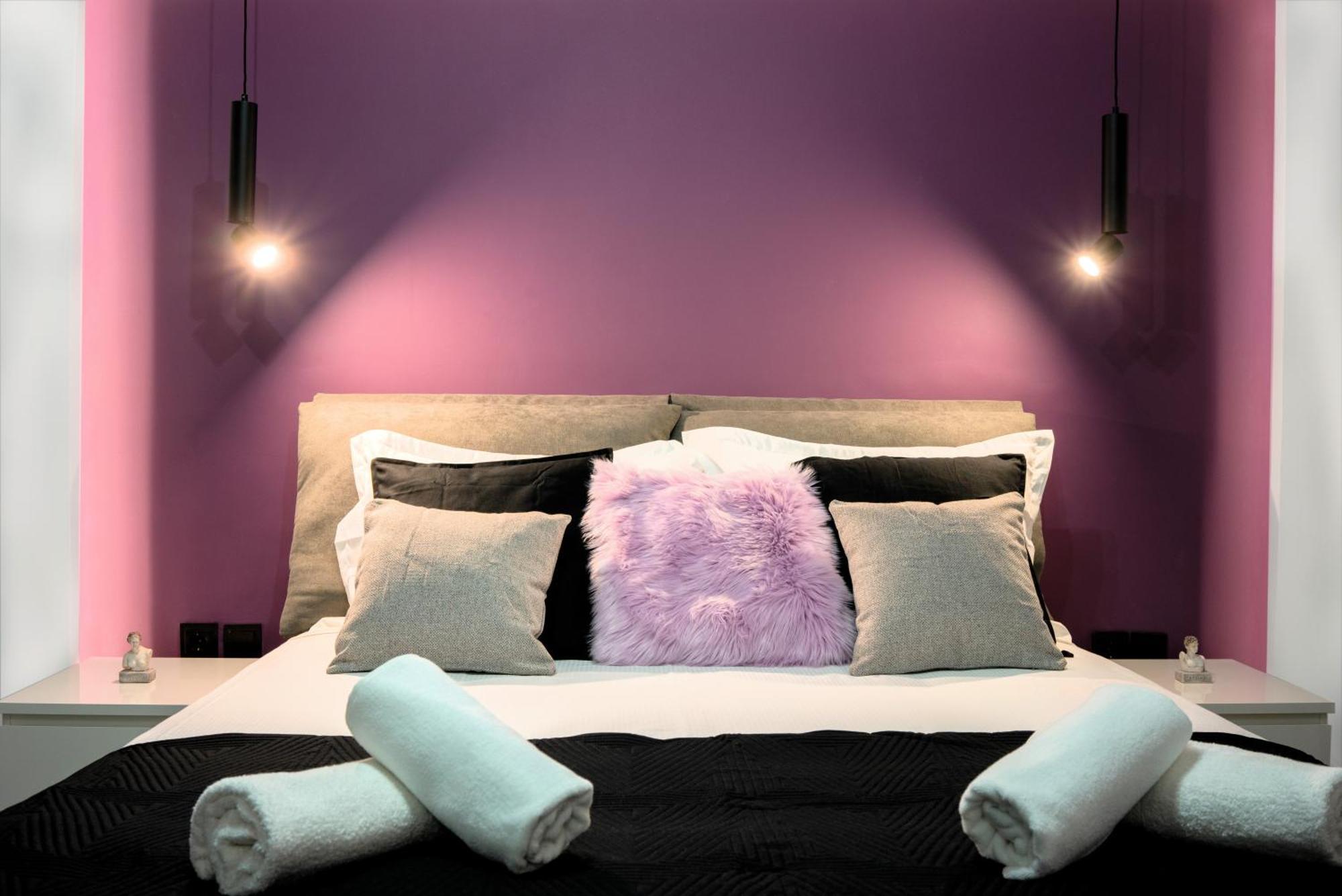 Essel Noir - A Hidden Gem With A Magnificent Acropolis View Apartment เอเธนส์ ภายนอก รูปภาพ